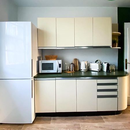 Appartement Familial Proche D'Un Site Historique Perigueux Ngoại thất bức ảnh