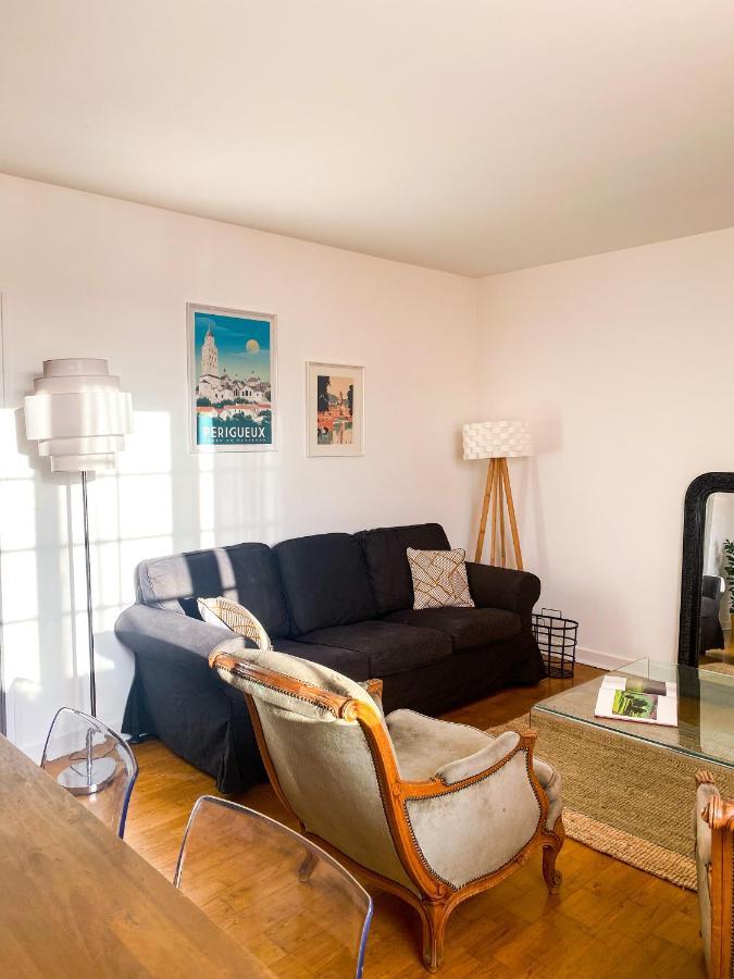 Appartement Familial Proche D'Un Site Historique Perigueux Ngoại thất bức ảnh