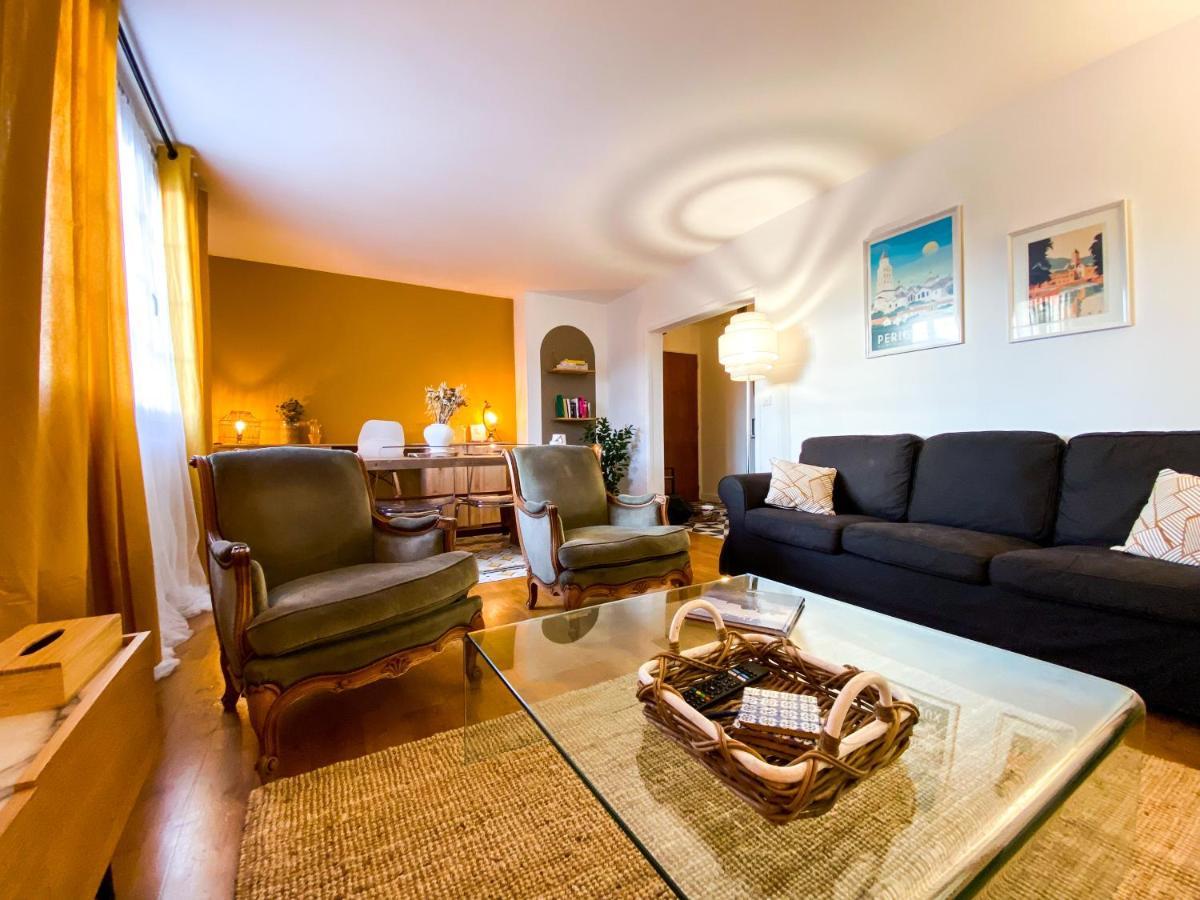 Appartement Familial Proche D'Un Site Historique Perigueux Ngoại thất bức ảnh